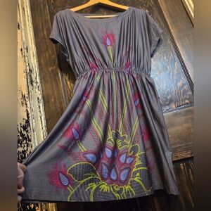 Buffalo David Bitton Gray Midi Dress w/ Colorful Lotus And Peacock Floral Design